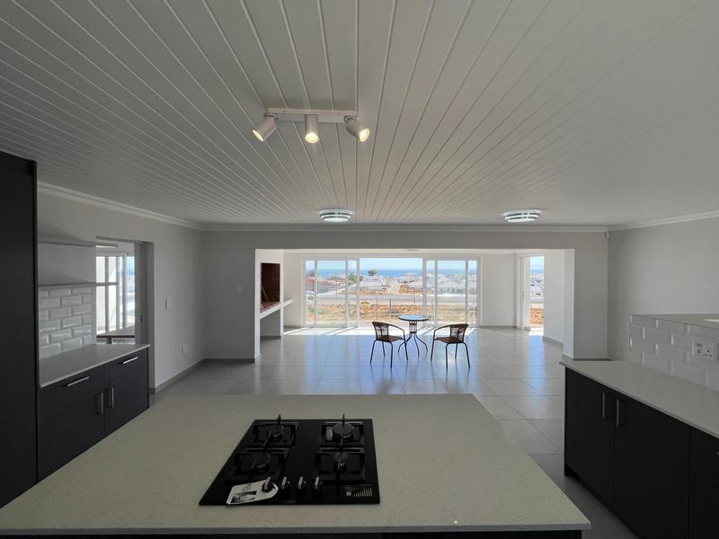 4 Bedroom Property for Sale in Da Gama Bay Western Cape